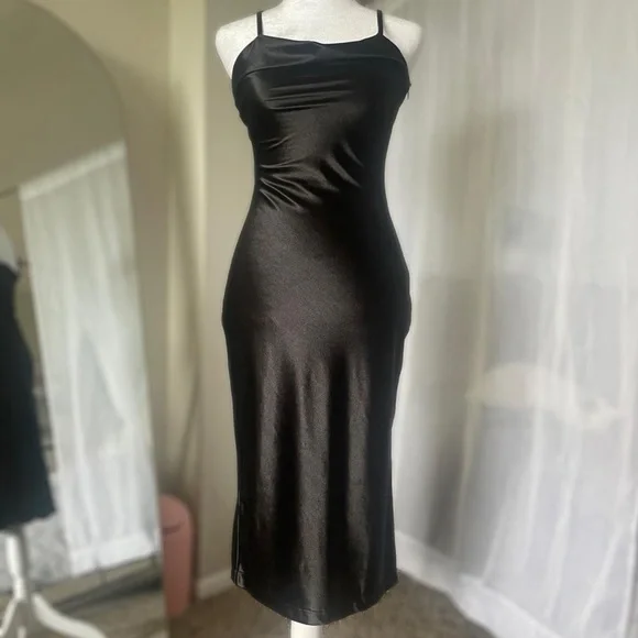 slim fit dress slacks MO&Co. Women's Open Back Silk Dress Black Size Xs